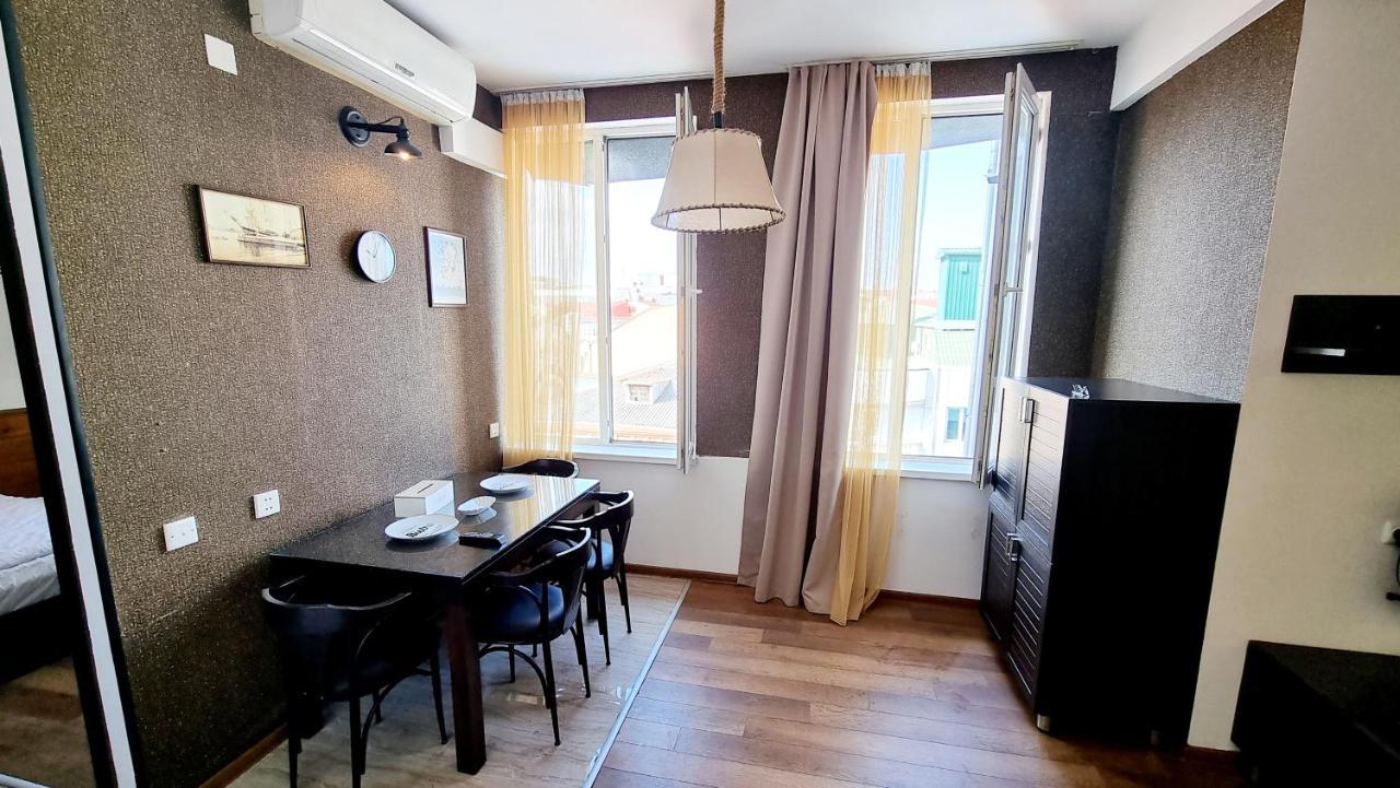 Old Batumi Mgzavrebi Apartments エクステリア 写真